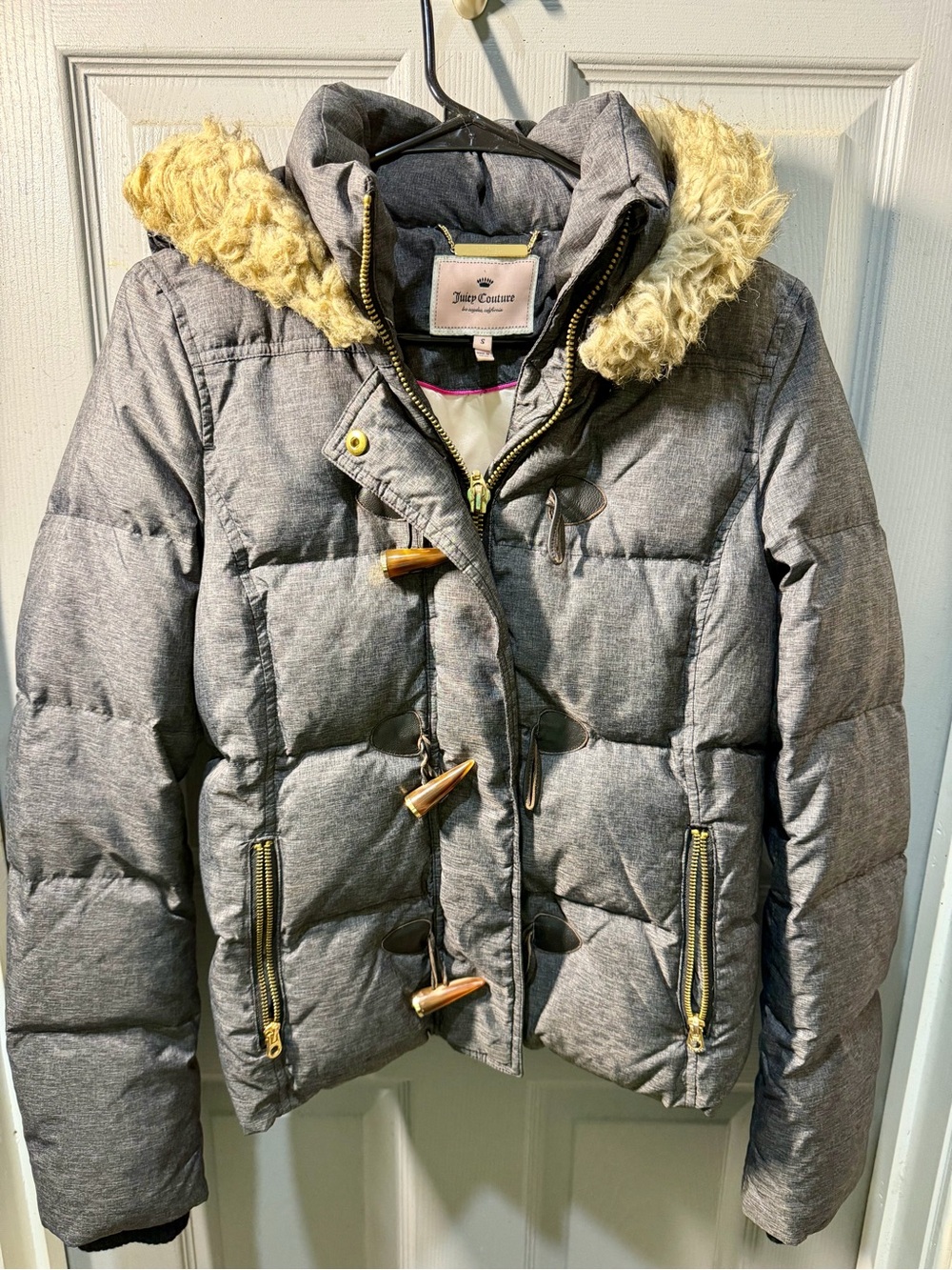 Juicy Couture Gray Quilted Puffer Jacket with Faux Fur Hood